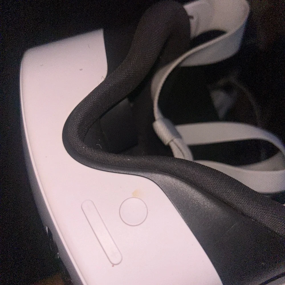 Oculus https depop